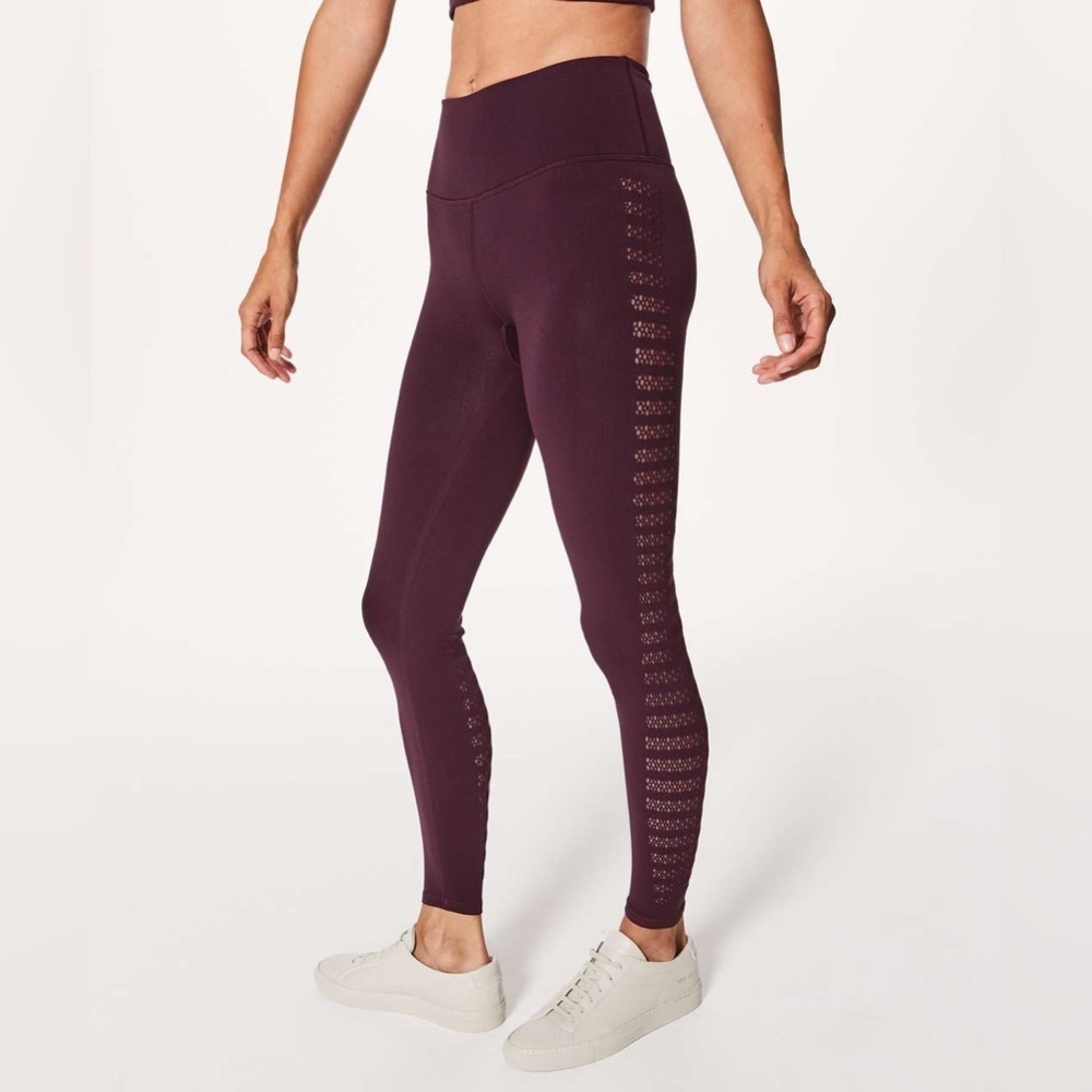 Lululemon Reveal 7/8 Tight Stripes 25"